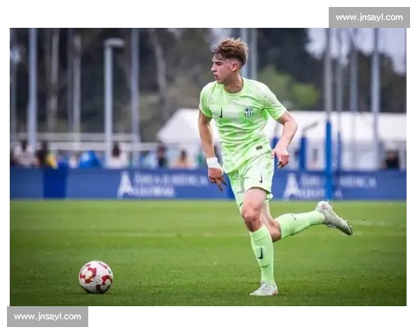 德天空:巴萨加速威廉斯转会,拜仁同步考察巴尔科拉等目标 德天空:巴萨加速威廉斯转会,拜仁同步考察巴尔科拉等目标