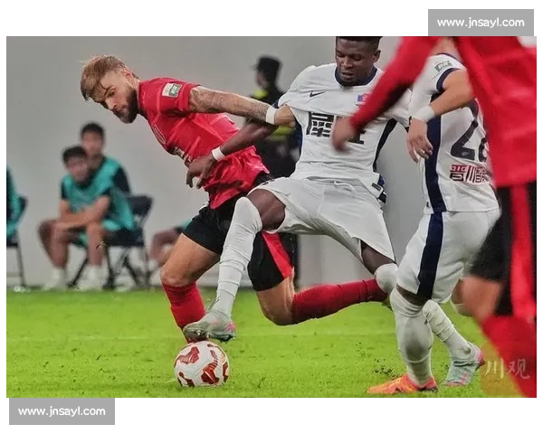 半场 5 球狂潮！罗慕洛双响莱切特两助 成都 3-2 浙江