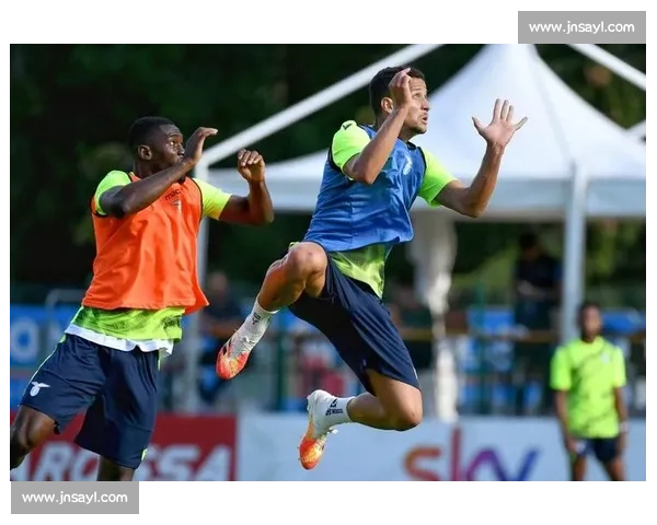 佩杜拉:沙乌纳转会仍存变数,拉齐奥将通过夏训评估法国前锋 佩杜拉:沙乌纳转会仍存变数,拉齐奥将通过夏训评估法国前锋