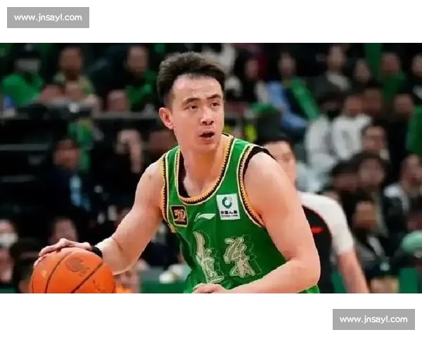 辽宁官宣休赛期首签!弗格离队成定局,赵继伟迎单核考验 辽宁官宣休赛期首签!弗格离队成定局,赵继伟迎单核考验